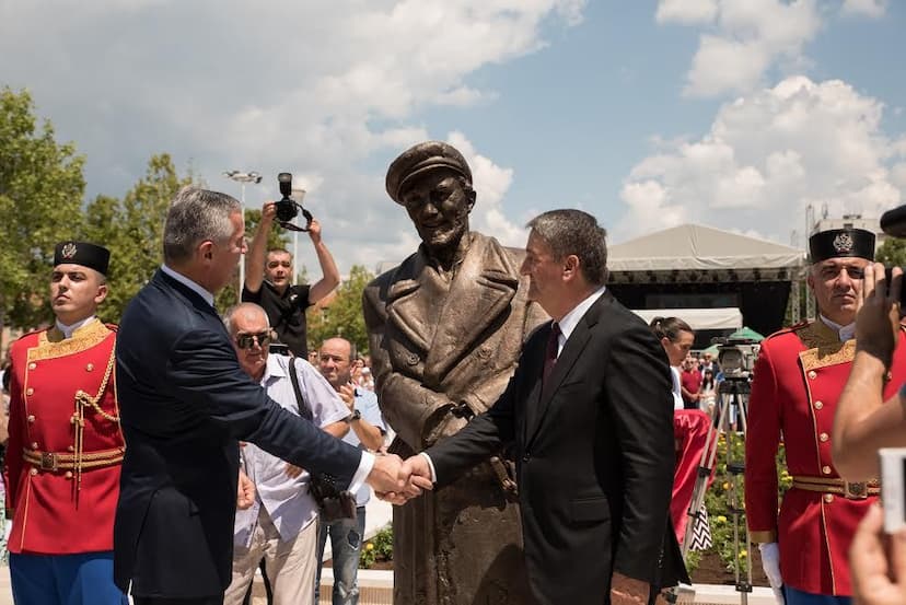 Predsjednik Đukanović na otkrivanju spomenika narodnom heroju Ljubu Čupiću