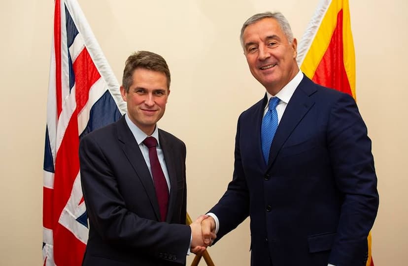Predsjednik Đukanović sastao se sa ministrom odbrane UK Gevinom Vilijamsonom 