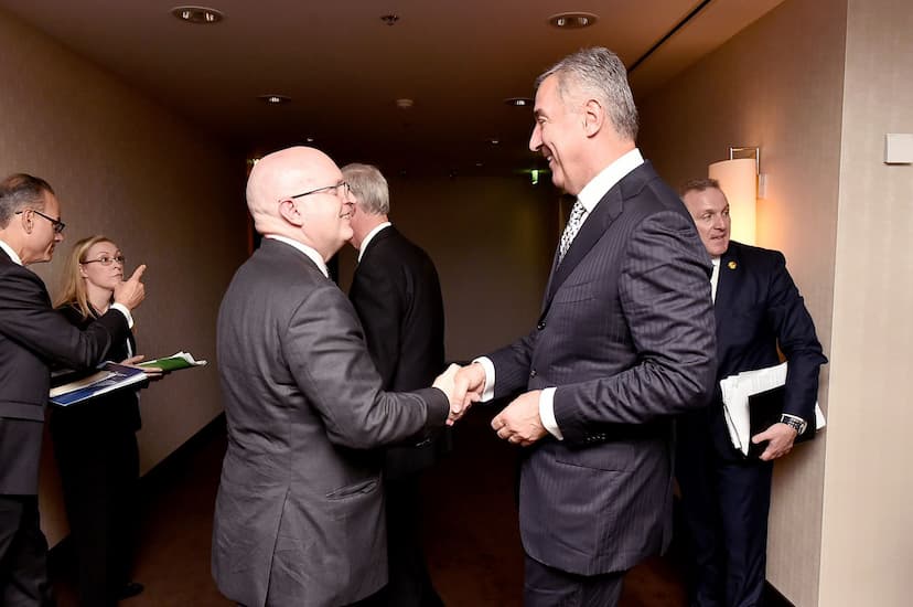 Predsjednik Đukanović sastao se danas u Bratislavi sa Filipom Rikerom, vršiocem dužnosti pomoćnika državnog sekretara SAD-a za Evropu i Evroaziju