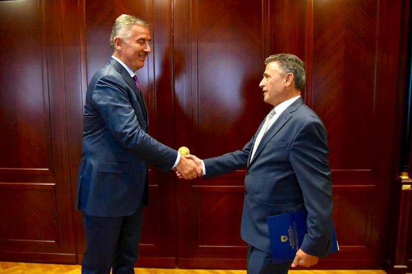 Predsjednik Đukanović primio u oproštajnu posjetu ambasadora Republike Kosovo Skendera Durmišija