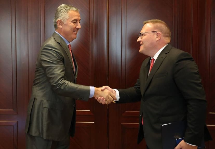 Predsjednik Đukanović primio novoimenovanog, izvanrednog i opunomoćenog ambasadora Crne Gore u Republici Turskoj Perišu Kastratovića