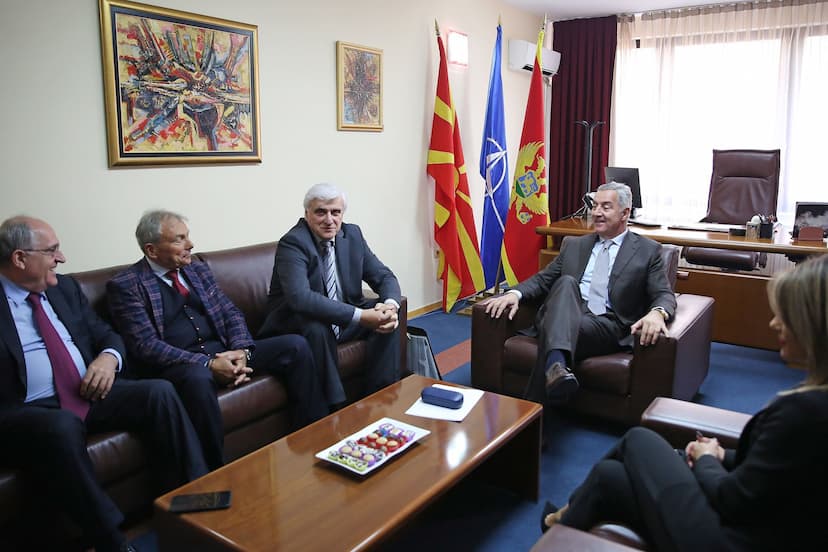Predsjednik Đukanović sastao se sa predstavnicima Crnogorske zajednice i Saveza iseljenika u Sjevernoj Makedoniji