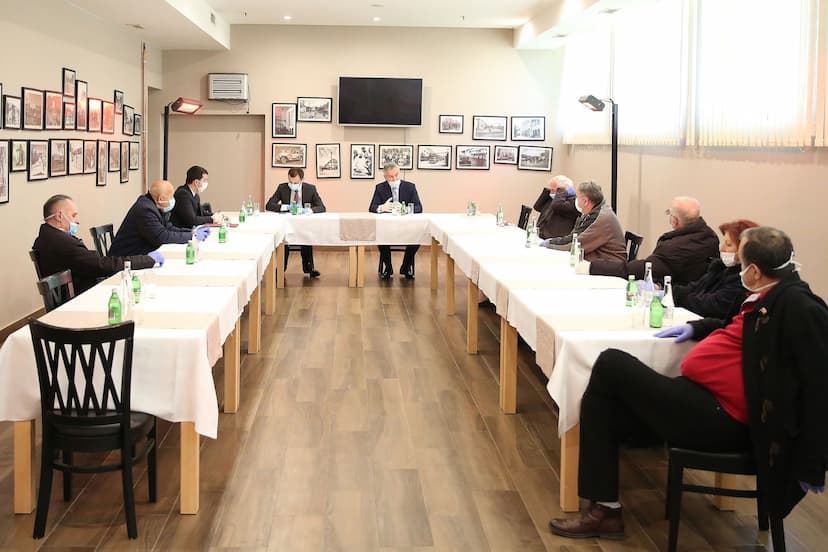 Predsjednik Đukanović sastao se sa predsjednicima opština Berane, Andrijevica i Petnjica i sa predstavnicima udruženja penzionera Berana
