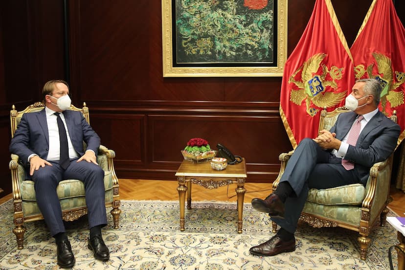 Predsjednik Đukanović primio komesara EU za susjedsku politiku i proširenje Olivera Varheljija 
