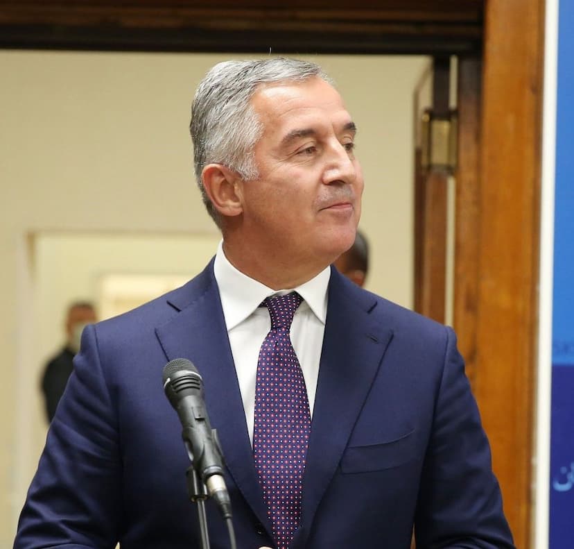 Odgovori predsjednika Crne Gore Mila Đukanovića na novinarska pitanja 