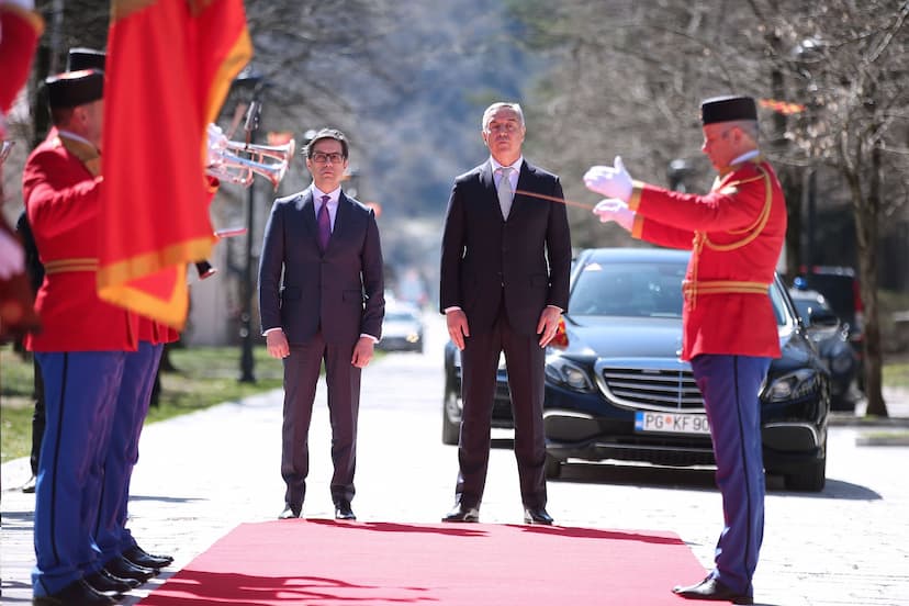 Predsjednik Đukanović dočekao predsjednika Republike Sjeverne Makedonije Steva Pendarovskog