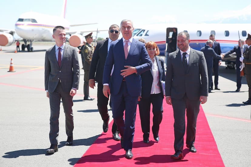 Predsjednik Crne Gore Milo Đukanović doputovao u zvaničnu posjetu Jermeniji