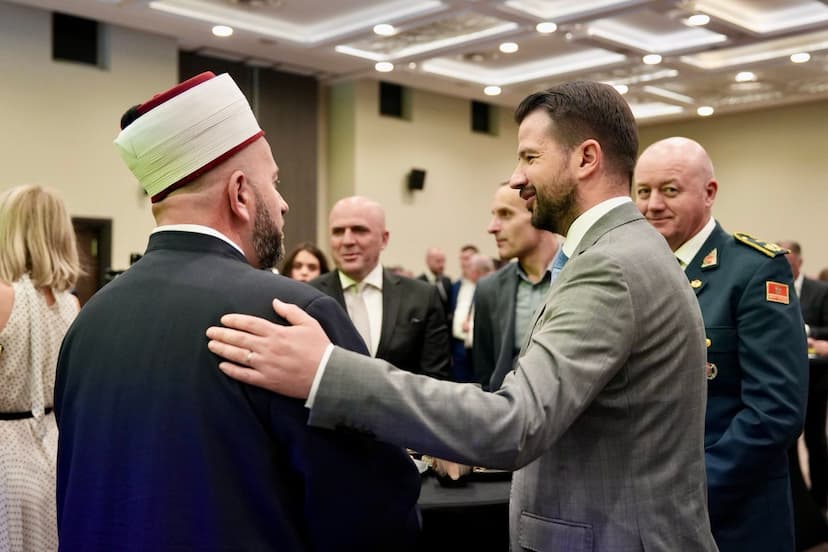 Predsjednik Milatović uputio čestitke Islamskoj zajednici i pripadnicima islamske vjere u Crnoj Gori povodom predstojećeg Kurban-bajrama 