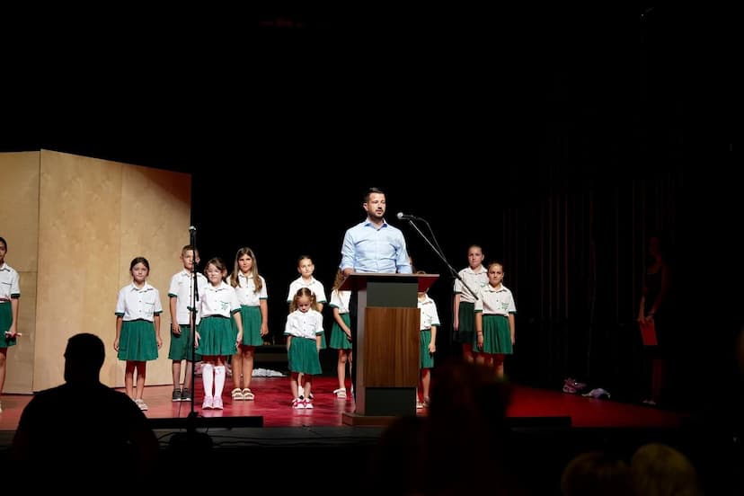 Milatović na 34. Kotorskom festivalu pozorišta za djecu: Budućnost Crne Gore počinje brigom o djeci