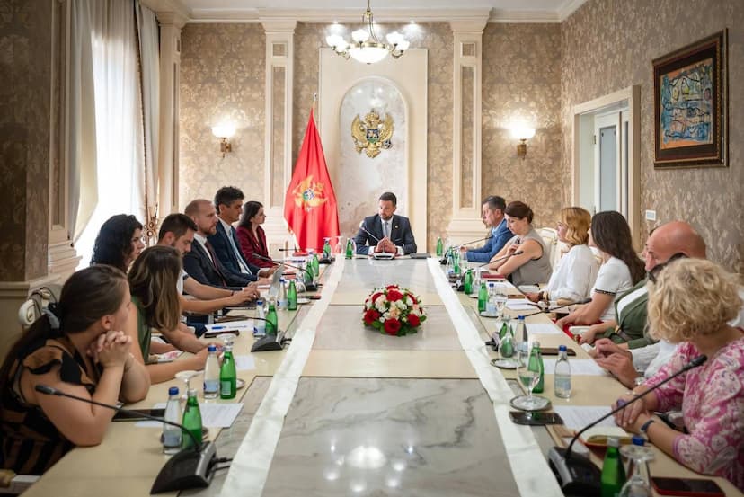 Izborna reforma za uspješnu Crnu Goru: Otvorene liste, neposredno biranje i rodna ravnopravnost