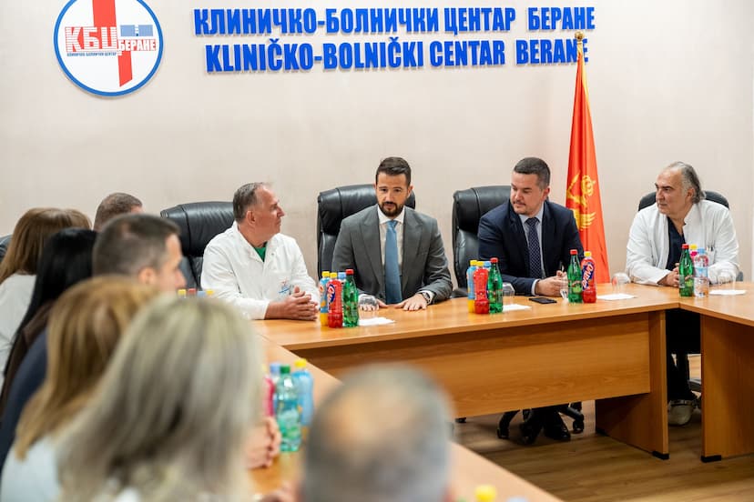 MILATOVIĆ U KLINIČKO BOLNIČKOM CENTRU BERANE: KVALITETNA ZDRAVSTVENA ZAŠTITA MORA BITI JEDNAKO DOSTUPNA U SVIM DJELOVIMA CRNE GORE