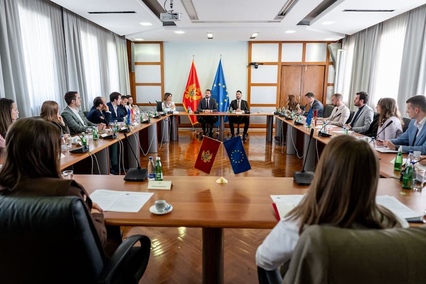 Glas mladih u centru javnih politika