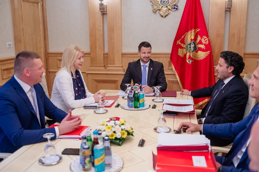 Predsjednik Crne Gore Jakov Milatović predsjedavao sjednicom Savjeta za odbranu i bezbjednost 