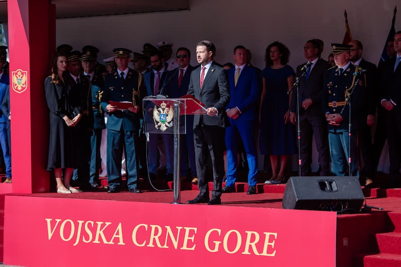 Predsjednik Milatović na obilježavanju Dana vojske Crne Gore
