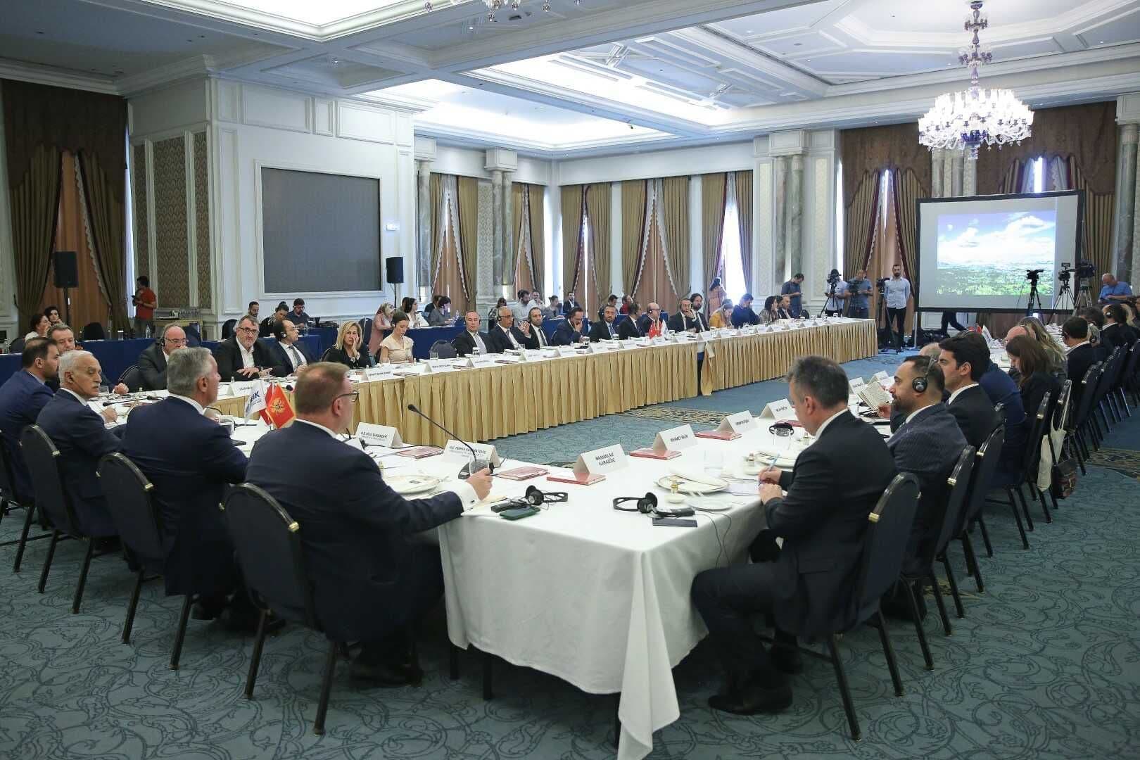 Gallery image 6