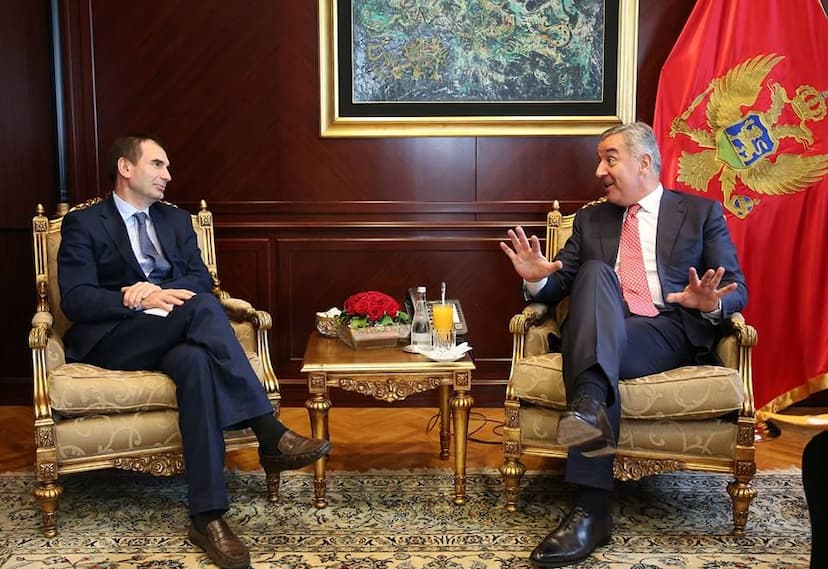 Susret Đukanović - Piloa