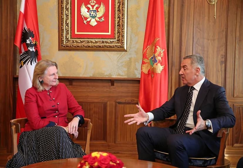 Saopštenje sa sastanka Đukanović - Knajsl