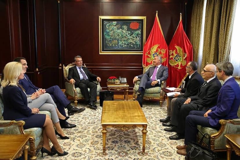 Predsjednik Đukanović primio delegaciju Svjetskog festivala poezije ”Eminescu - Njegoš”