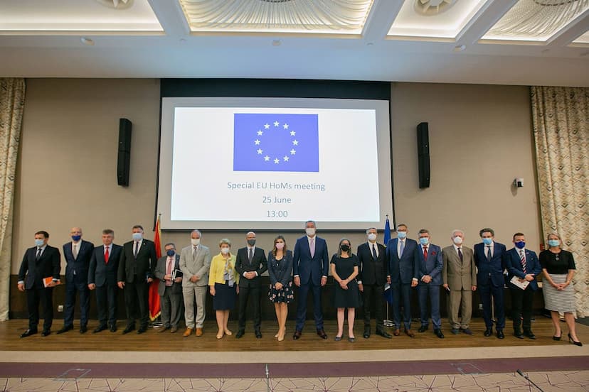 Predsjednik Crne Gore Milo Đukanović bio gost na radnom ručku sa ambasadorima zemalja članica EU u Crnoj Gori