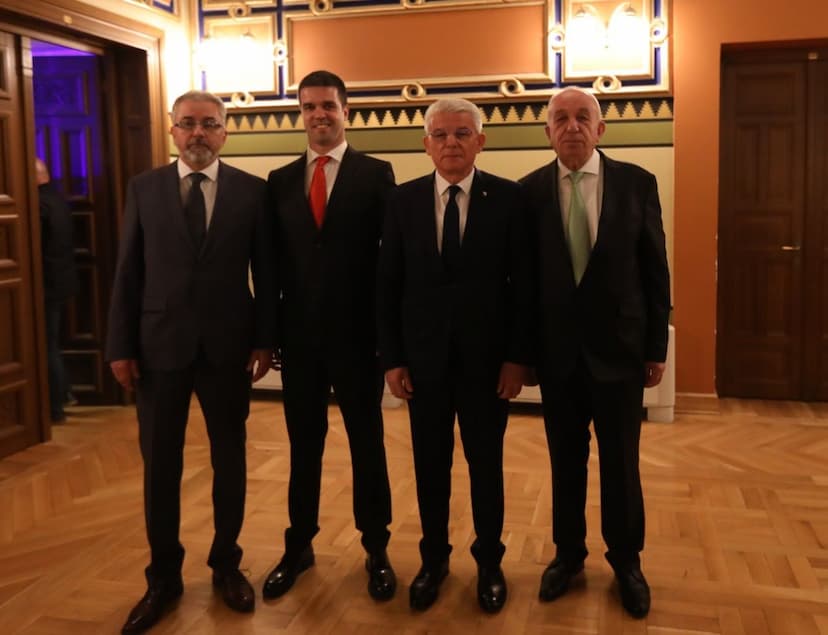 Savjetnici Predsjednika Crne Gore Amer Halilović i Boris Bastijančić prisustvovali otvaranju izložbe „Nacionalno blago Bosne i Hercegovine“