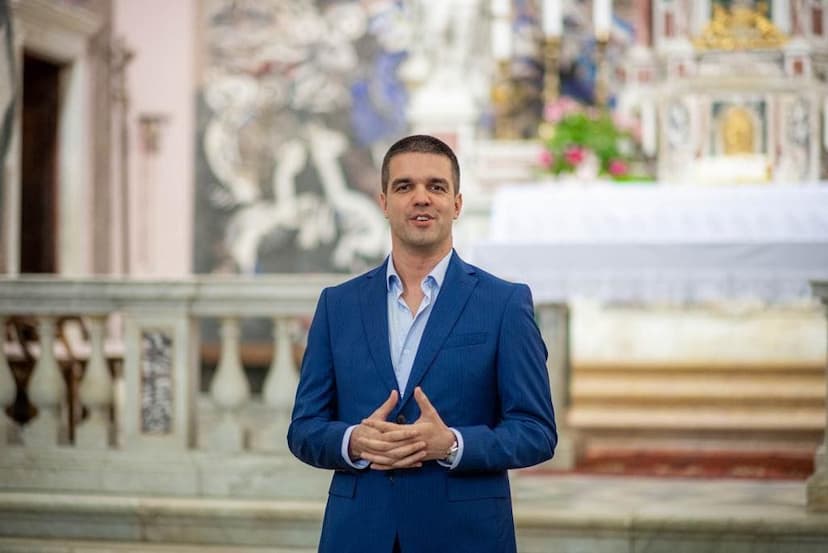 Savjetnik za ustavni sistem i pravna pitanja Boris Bastijančić govorio u okviru projekta ,,Putevima bokeljskih Hrvata 2022”