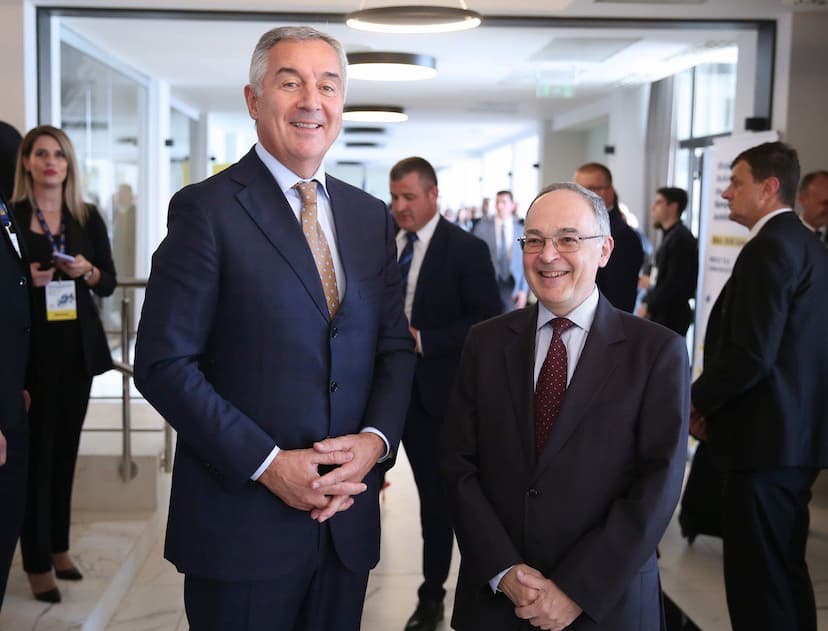 Predsjednik Đukanović sastao se sa Državnim sekretarom za EU Španije Paskualom Navarom