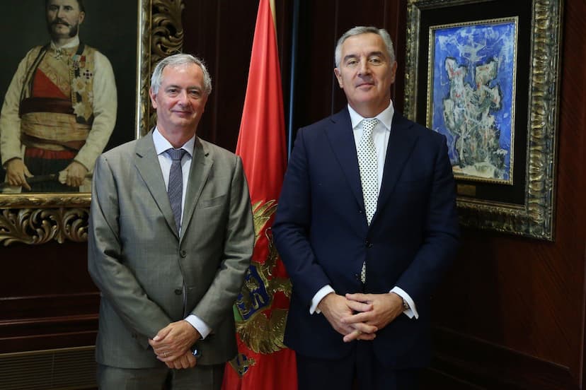 Predsjednik Đukanović primio u oproštajnu posjetu ambasadora Kraljevine Belgije Konrada Adama