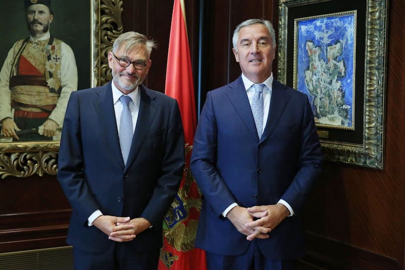 Predsjednik Crne Gore Milo Đukanović primio u oproštajnu posjetu ambasadora SR Njemačke Roberta Vebera