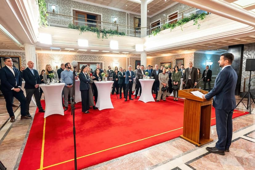 Predsjednik Milatović upriličio prijem za novinare: Slobodni mediji su temelj demokratskog društva