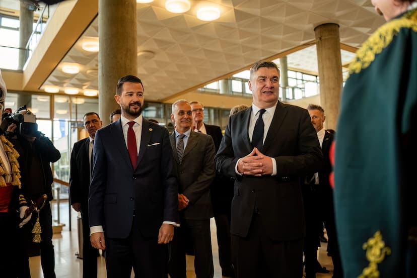PREDSJEDNIK MILATOVIĆ STIGAO U ZAGREB: PRISUSTVUJE LUČINDANSKIM SUSRETIMA ZAJEDNO SA PREDSJEDNIKOM HRVATSKE ZORANOM MILANOVIĆEM