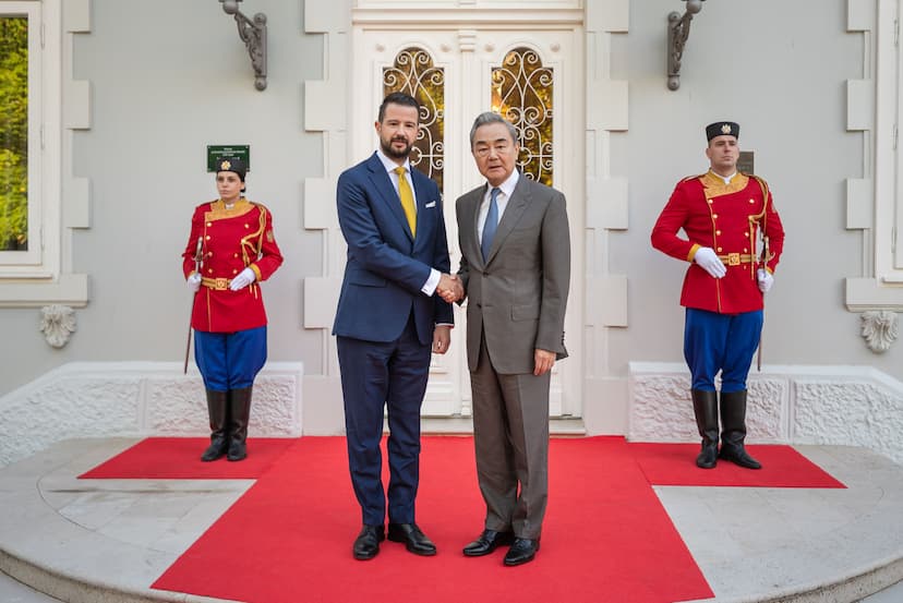 MILATOVIĆ SA ŠEFOM KINESKE DIPLOMATIJE: SARADNJA ZASNOVANA NA MEĐUSOBNOM POŠTOVANJU I EKONOMSKIM VEZAMA