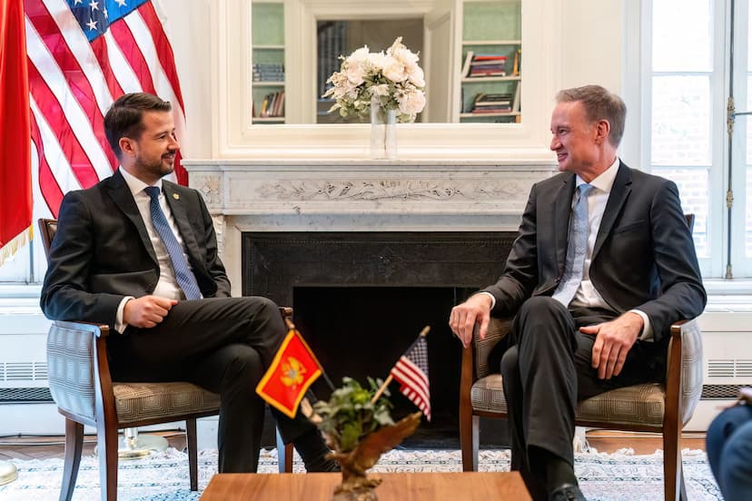 Predsjednik Milatović sa Karpenterom: Odnose Crne Gore i SAD podići na nivo strateškog partnerstva